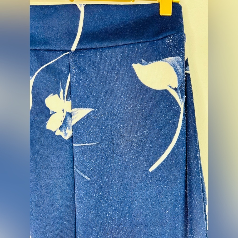 See You Monday Women’s Blue Floral Pleated Skirt Size Medium Elegant & Feminine - Picture 12 of 12